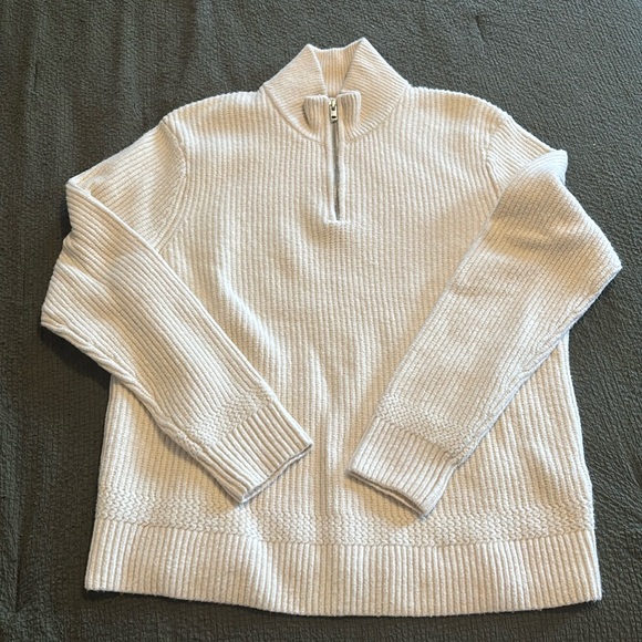 Abercrombie Quarter-Zip Sweater NWT - Picture 1 of 3
